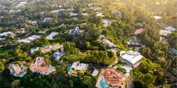 Famous Estates & Their Lawsuits